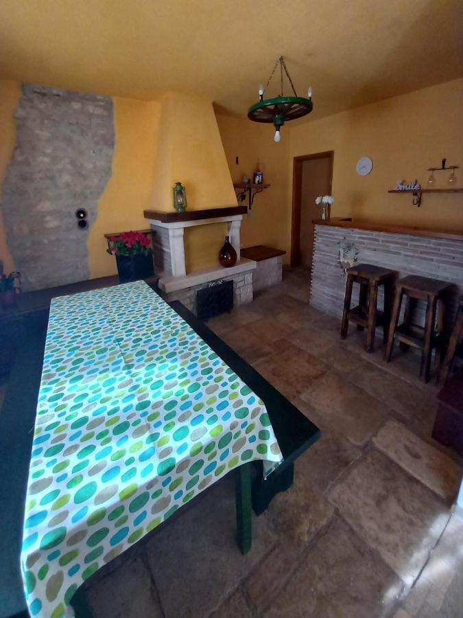 Villa Casa Girasole Buje Exterior foto