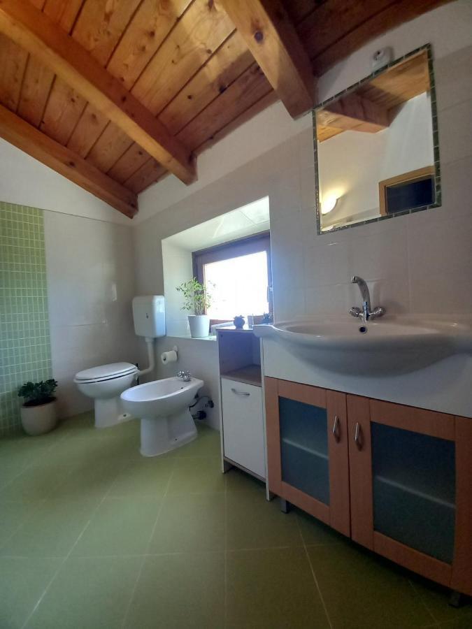 Villa Casa Girasole Buje Exterior foto